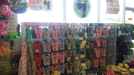 Dollar Store «Dollar Tree», reviews and photos, 429 Indiana Ave, New Castle, IN 47362, USA