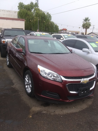 Used Car Dealer «AZ Luxury Auto», reviews and photos, 22047 N 23rd Ave, Phoenix, AZ 85027, USA