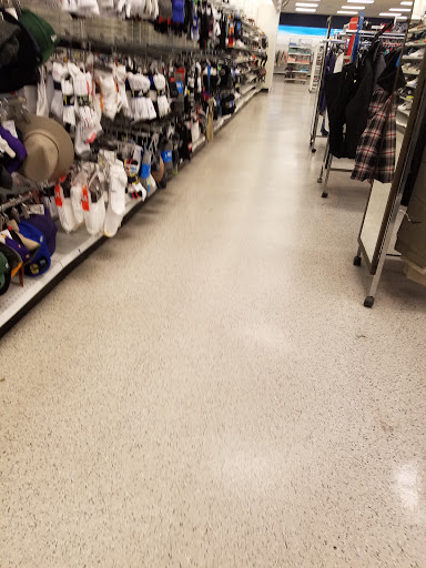 Clothing Store «Ross Dress for Less», reviews and photos, 940 N Western Ave, San Pedro, CA 90732, USA