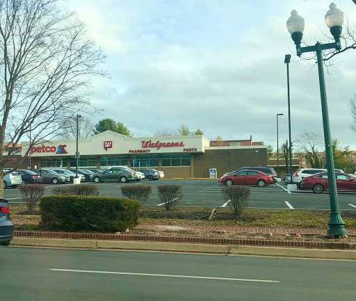 Drug Store «Walgreens», reviews and photos, 225 Maple Ave E, Vienna, VA 22180, USA