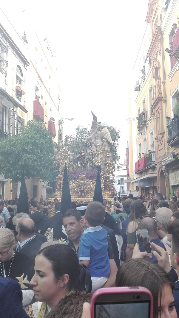 Imagen de Ropero Sevilla (7 de 8)