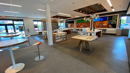 Cell Phone Store «AT&T», reviews and photos, 6286 W Indiantown Rd, Jupiter, FL 33458, USA