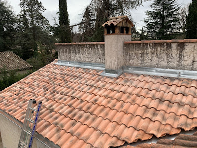 EM Toiture à Roquefort-les-Pins