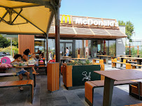 Atmosphère du Restauration rapide McDonald's à Châteauneuf-les-Martigues - n°3