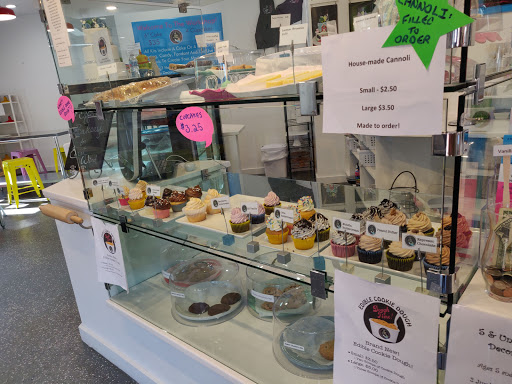 Cake Shop «A Cake In Time», reviews and photos, 29 NY-25A, Mt Sinai, NY 11766, USA