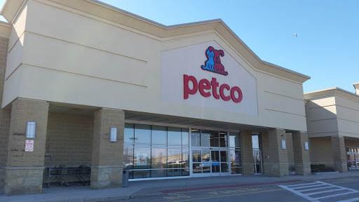 Petco Animal Supplies, 216 Colony Pl, Plymouth, MA 02360, USA, 