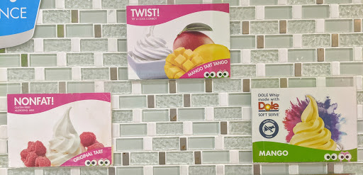 Frozen Yogurt Shop «sweetFrog», reviews and photos, 34 Shunpike Rd #28, Cromwell, CT 06416, USA