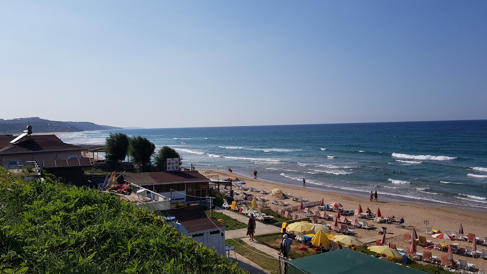 Foto von Ayazma Plaji Sile und die siedlung