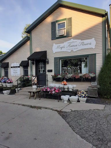 Florist «Maple Avenue Flowers», reviews and photos, 403 N Maple Ave, Warsaw, IN 46580, USA