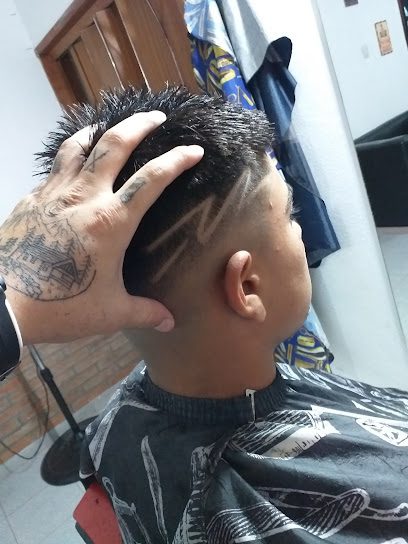 Luciano rivero peluqueria