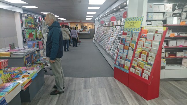 Comments and reviews of Southbourne Grove Post Office