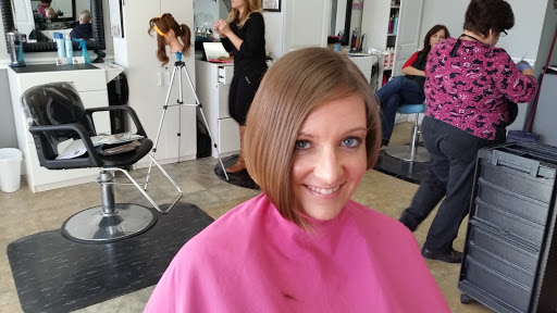 Hair Salon «Hot Headz Salon», reviews and photos, 692 W Montrose St, Clermont, FL 34711, USA