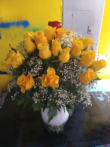 Florist «Flowers Vs Flowers», reviews and photos, 414 Main St, Paterson, NJ 07501, USA