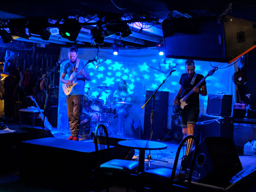 Bar & Grill «The Wormhole Neighborhood Pub & Music Venue», reviews and photos, 2307 Bull St, Savannah, GA 31401, USA