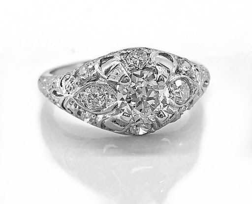 Jewelry Store «Gesner Estate Jewelry», reviews and photos, 1600 W Bay Dr, Largo, FL 33770, USA