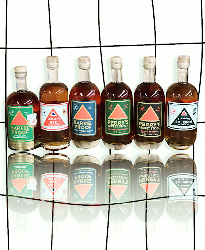 Liquor Store «Arcadia Foremost Liquors», reviews and photos, 3301 W North Ave, Chicago, IL 60647, USA