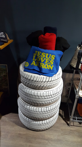 Clothing Store «Rubber City Clothing», reviews and photos, 18 N High St, Akron, OH 44308, USA