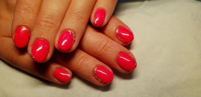 Salon Maya Nails - Coafor