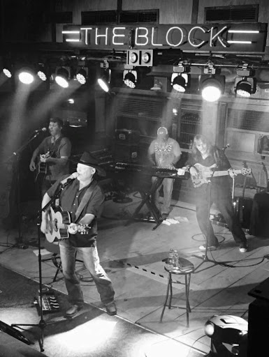 Night Club «The Block», reviews and photos, 113 Eglin Pkwy SE, Fort Walton Beach, FL 32548, USA