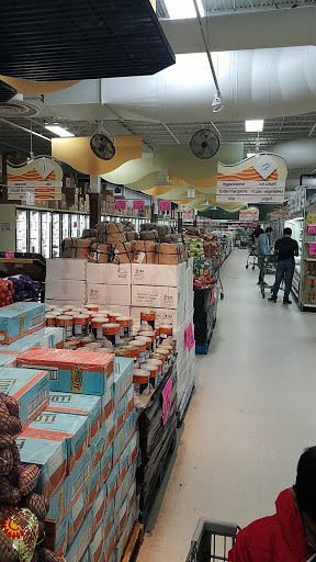 Indian Grocery Store «Cherians International Groceries», reviews and photos, 751 Dekalb Industrial Way, Decatur, GA 30033, USA