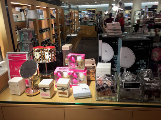 Department Store «Nordstrom Ross Park», reviews and photos, 1000 Ross Park Mall Dr, Pittsburgh, PA 15237, USA