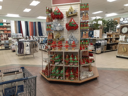 Home Goods Store «Christmas Tree Shops», reviews and photos, 17151 Cole Rd, Hagerstown, MD 21740, USA