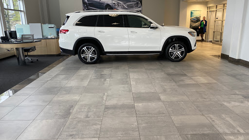 Mercedes Benz Dealer «Mercedes-Benz of Tysons Corner», reviews and photos, 8545 Leesburg Pike, Vienna, VA 22182, USA