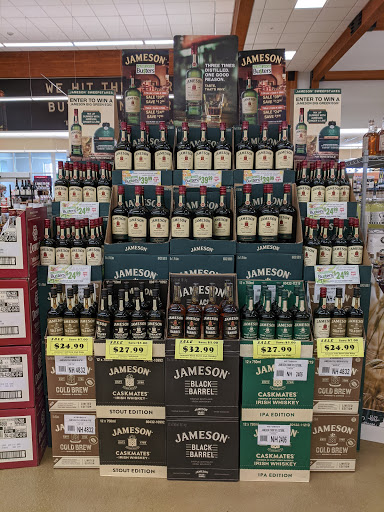 State Liquor Store «NH Liquor & Wine Outlet», reviews and photos, 500 Woodbury Ave, Portsmouth, NH 03801, USA