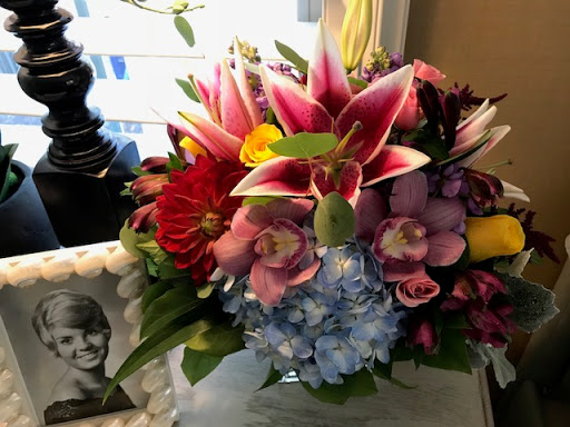 Florist «Irvine Village Flowers», reviews and photos, 15415 Jeffrey Rd #102, Irvine, CA 92618, USA