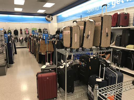 Clothing Store «Ross Dress for Less», reviews and photos, 2420 Chemical Rd, Plymouth Meeting, PA 19462, USA