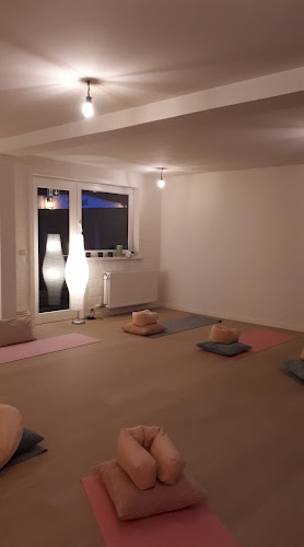 Beoordelingen van Zwangerschapsyoga @ Moederthuis by Barbara Soltesz in Brugge - Yoga studio