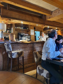 Atmosphère du Restaurant La Ferme de Victorine à Notre-Dame-de-Bellecombe - n°2