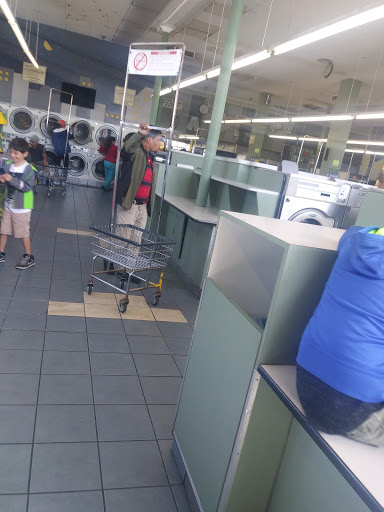 Laundromat «Pacific Coin-Op Laundry», reviews and photos, 2200 Pacific Ave, Long Beach, CA 90806, USA