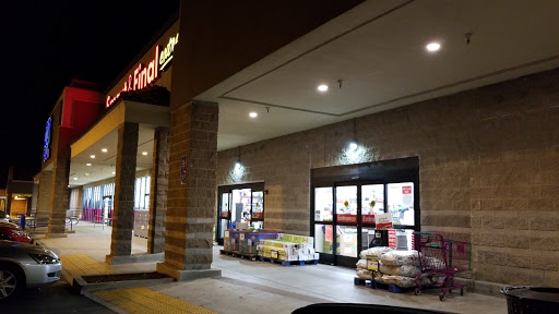 Smart & Final Extra!, 250 E 10th St, Gilroy, CA 95020, USA, 