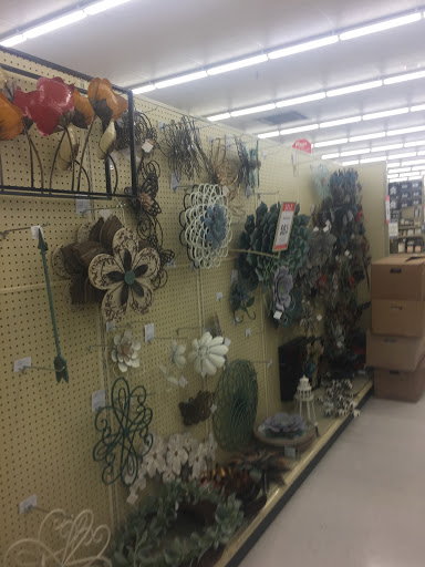 Craft Store «Hobby Lobby», reviews and photos, 4192 Buckeye Pkwy, Grove City, OH 43123, USA
