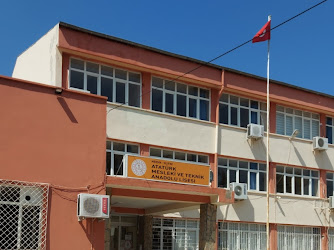 Silifke Atatürk Mesleki ve Teknik Anadolu Lisesi