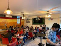 Atmosphère du Restaurant turc Le Kangourou a moustache à Thivars - n°2
