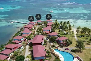 Location villas de prestige avec piscine privée en Martinique - Emeraude Villas image