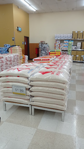 Supermarket «Seafood City Supermarket», reviews and photos, 8231 Woodman Ave., Panorama City, CA 91402, USA