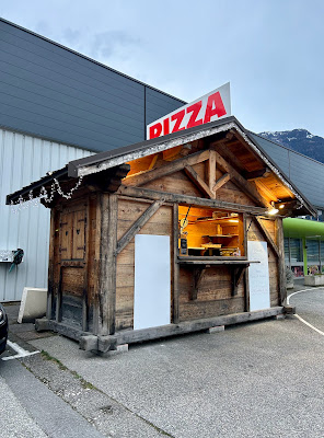 Le Chalet à Pizza à Saint-Etienne-de-Cuines