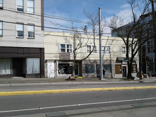 504 Broadway, Seattle, WA 98122, USA