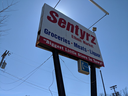 Grocery Store «Sentyrz Liquor & Supermarket», reviews and photos, 1612 NE 2nd St, Minneapolis, MN 55413, USA