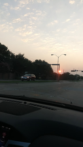 Park «Neighborhood Park - Frank Beverly Park», reviews and photos, 7112 Quarry Chase Trail, Plano, TX 75025, USA