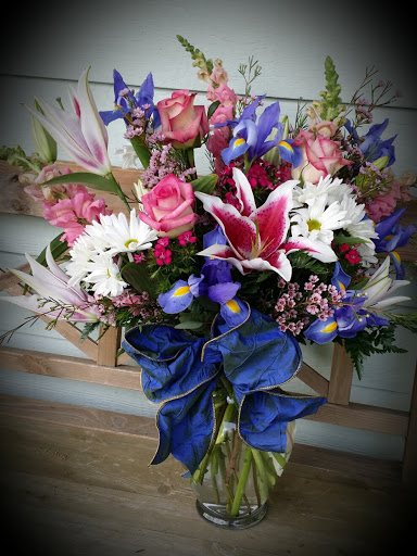 Florist «Flowers by Zsuzsana», reviews and photos, 21300 NW Cornell Rd #1201, Hillsboro, OR 97124, USA