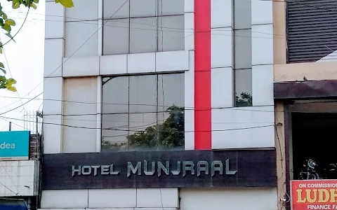 Hotel Munjraal image