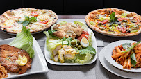 Plats et boissons du Restaurant italien Pizza Pollino à Paris - n°1