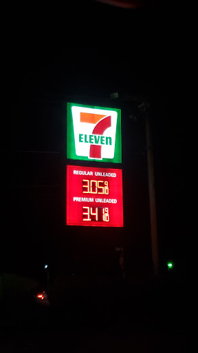 Convenience Store «7-Eleven», reviews and photos, 10649 108th Ave SW, Lakewood, WA 98498, USA