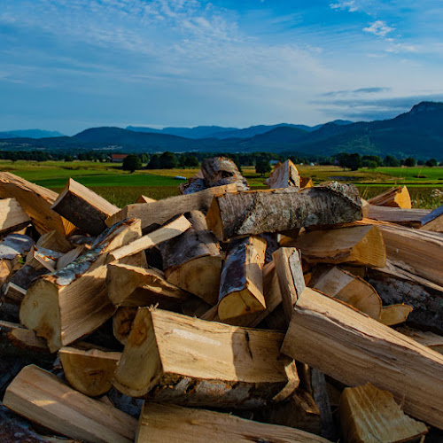 Magasin de bois de chauffage Hervé Vignon - Bois de Chauffage Bouvante