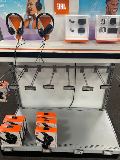 Electronics Store «Best Buy», reviews and photos, 1800 McFarland Blvd E, Tuscaloosa, AL 35404, USA