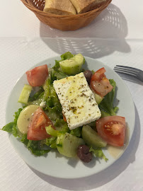 Salade grecque du Restaurant ZORBA LE GREC à Paris - n°14
